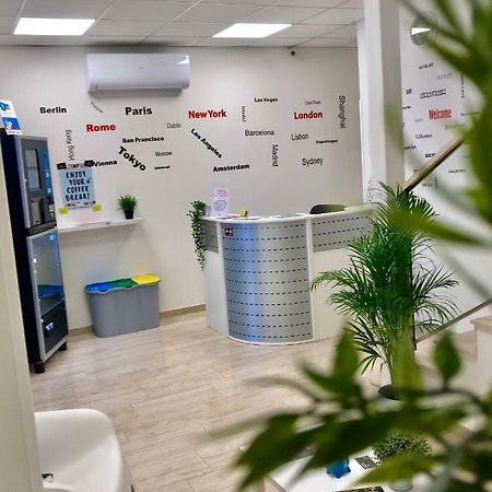 Time Out Aparthotel Казалеккьо-ди-Рено Экстерьер фото